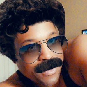 Meet your Posher, Joanne